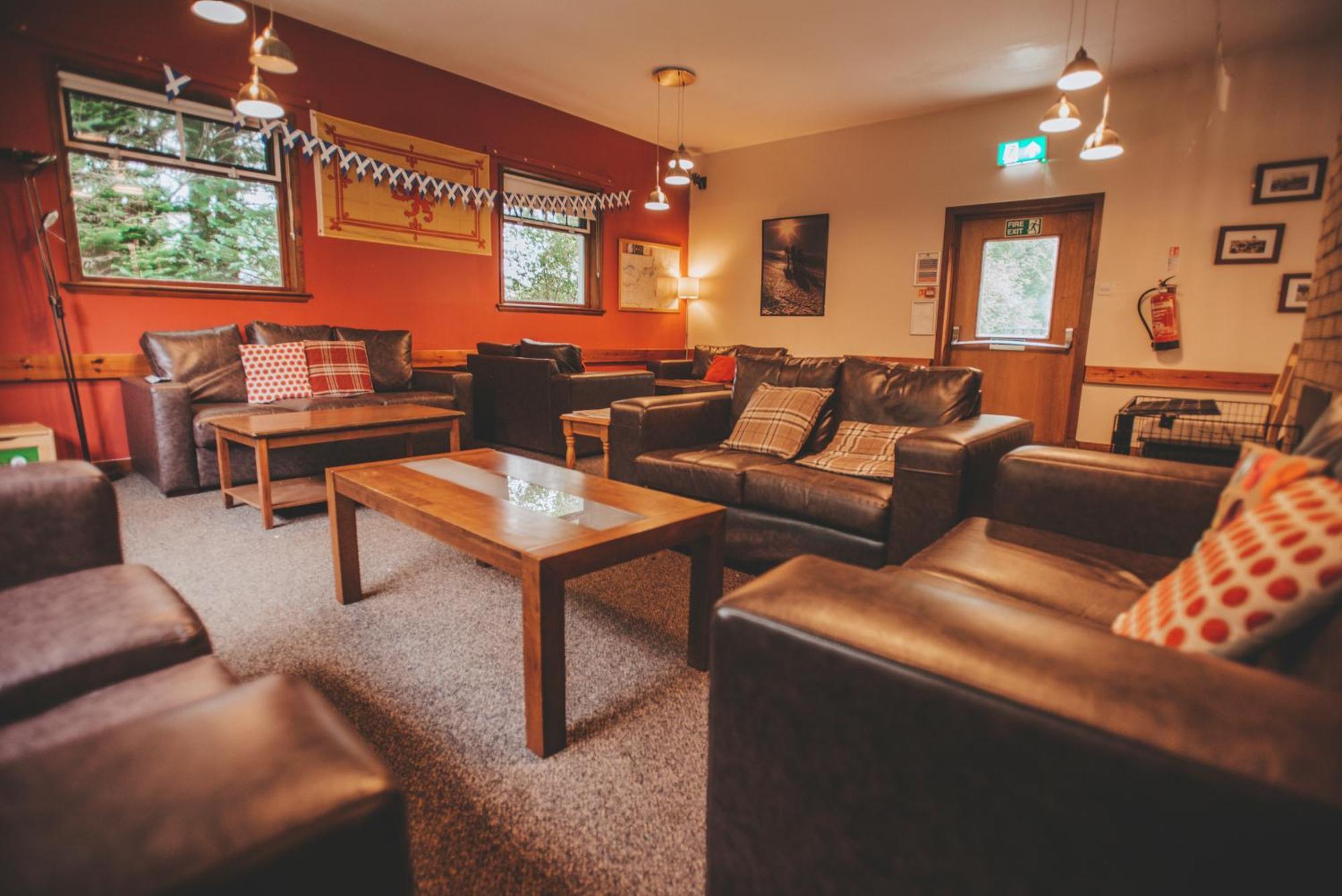 Crianlarich Youth Hostel Екстериор снимка