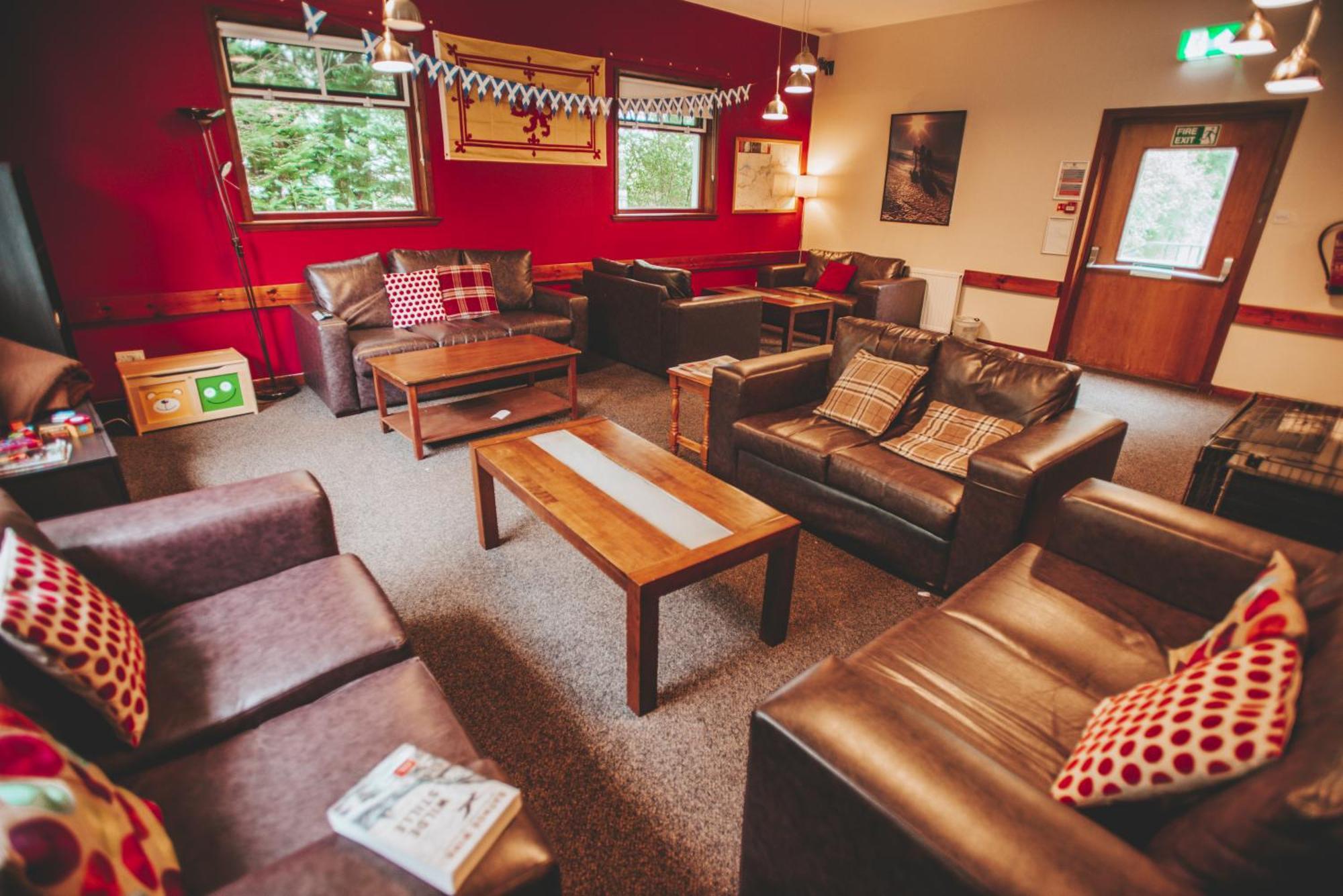 Crianlarich Youth Hostel Екстериор снимка